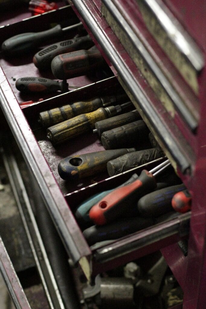 tool, work, car, craft, automobile, mechanic, vehicle, workshop, mechanics, oily, car wallpapers, metal, repair